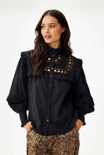 Indlæs billede til gallerivisning IN FRONT BLOUSE FINE BLACK
